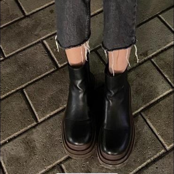 Urban Outfitters Shoes - UO Betty Treaded Chelsea Boot